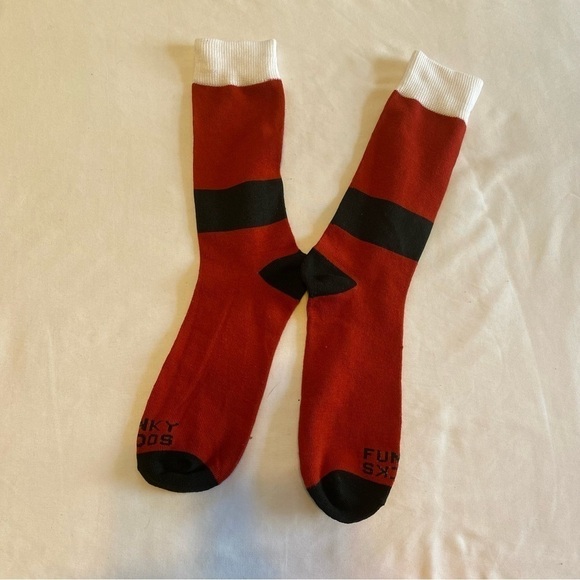 Funky Socks Santa Style - Picture 4 of 5